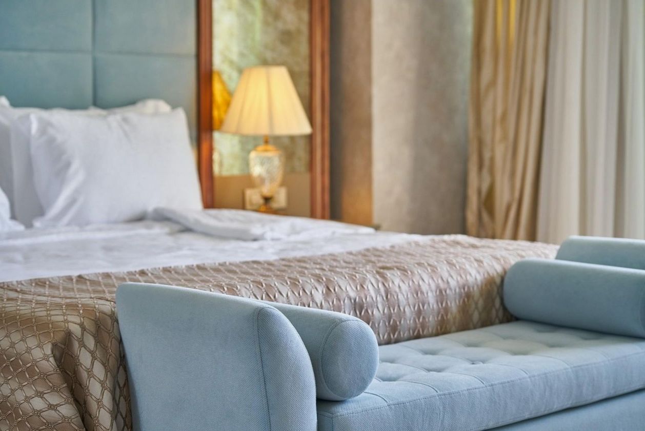 Signature Suite lounge with record player